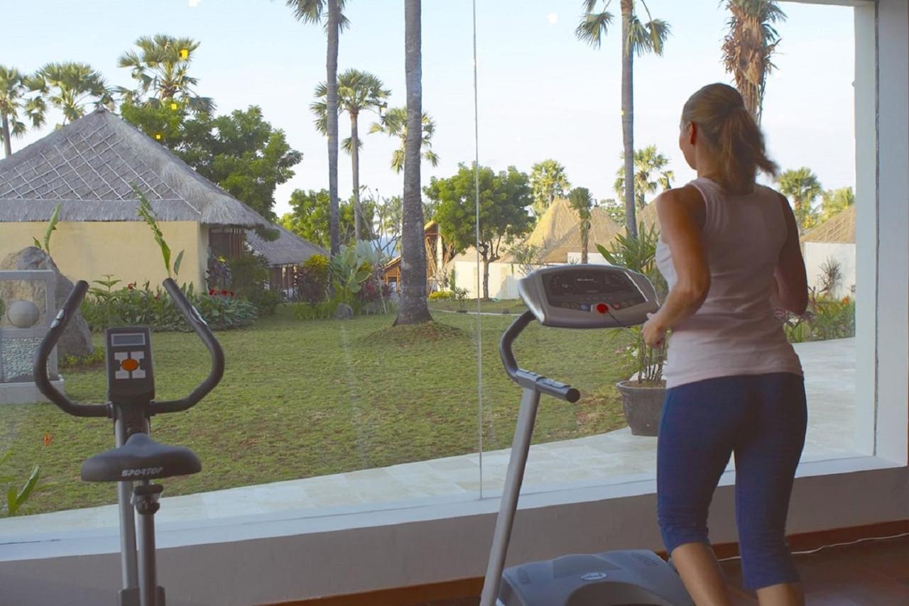 Siddhartha Oceanfront Resort & Spa Bali Кубу Екстериор снимка