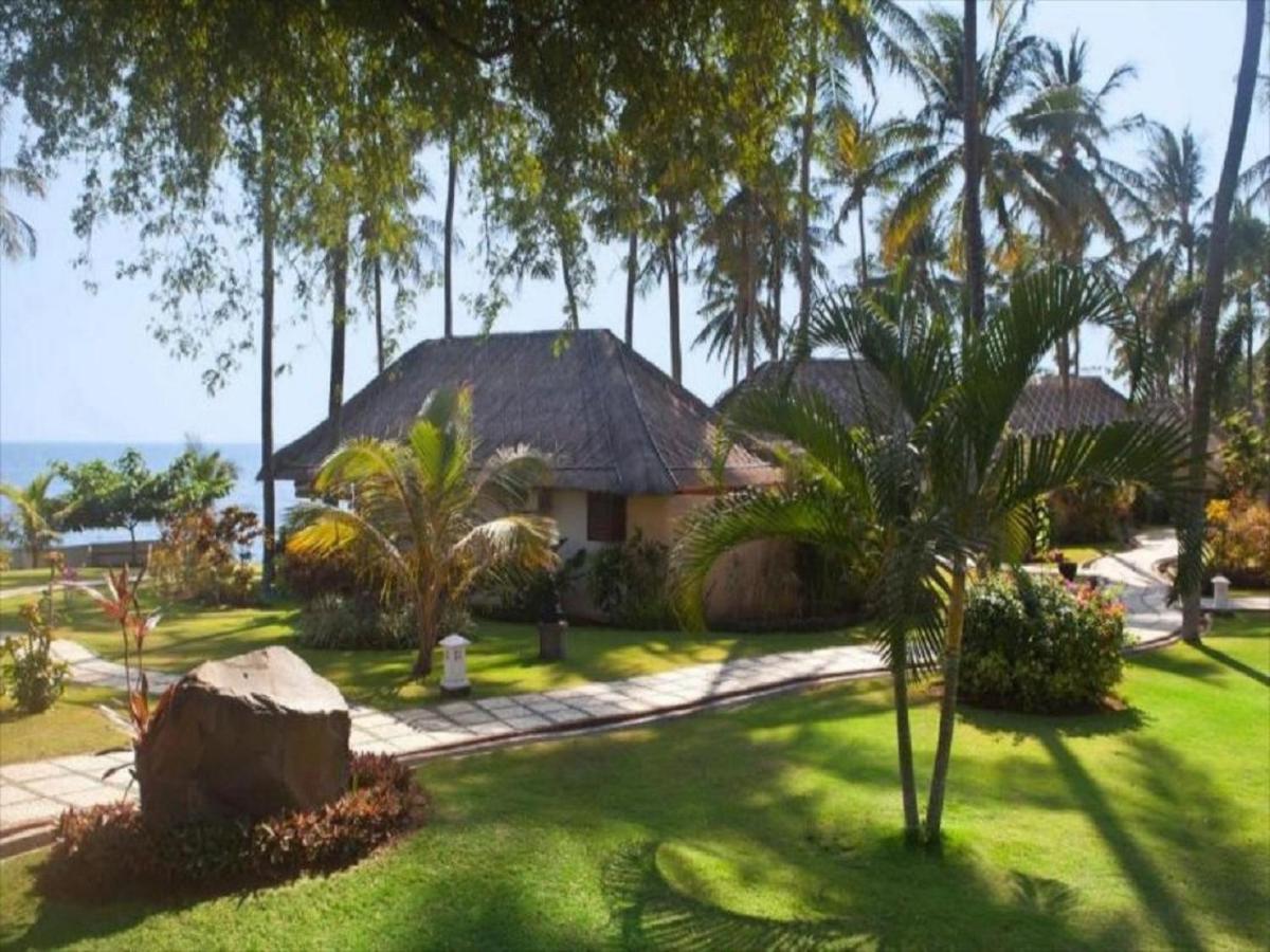 Siddhartha Oceanfront Resort & Spa Bali Кубу Екстериор снимка